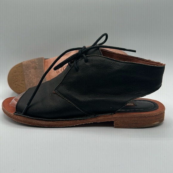 Anthropologie Gee Wawa Leather Open Toe sandals - Picture 2 of 7